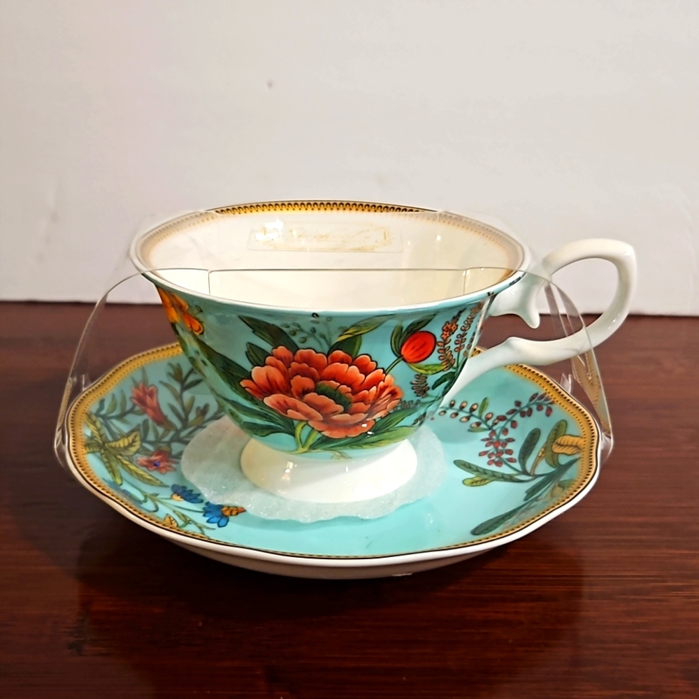 New Fine China Cup & Saucer set
